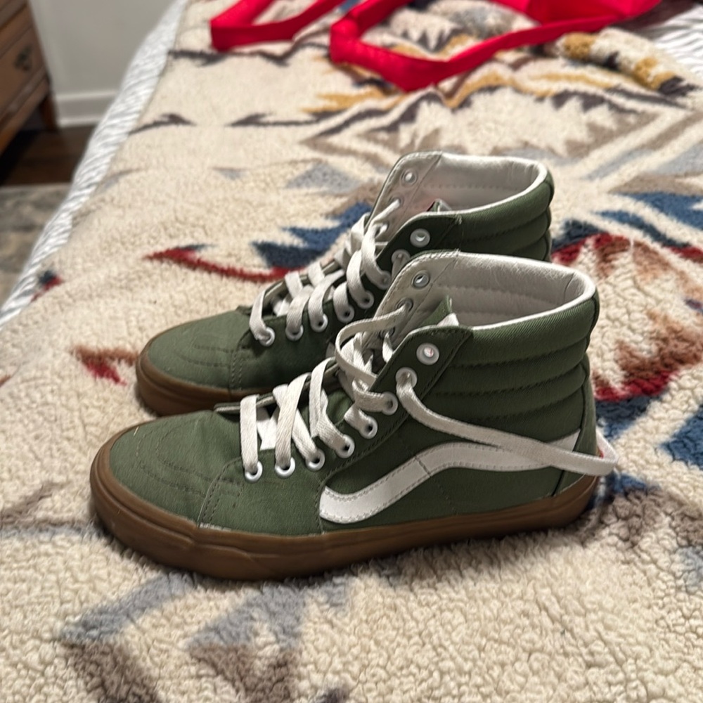 Vans sneakers. Size 7.5 in women’s.